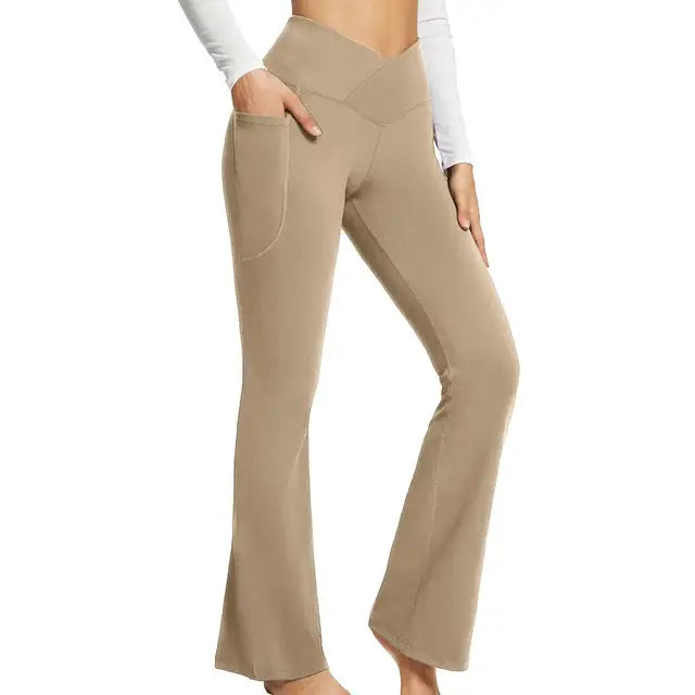 Functional and fashionable workout leggings with pockets designed for women. Made from stretchy, moisture-wicking fabric, these high-waisted leggings provide comfort and convenience during exercise and casual wear.