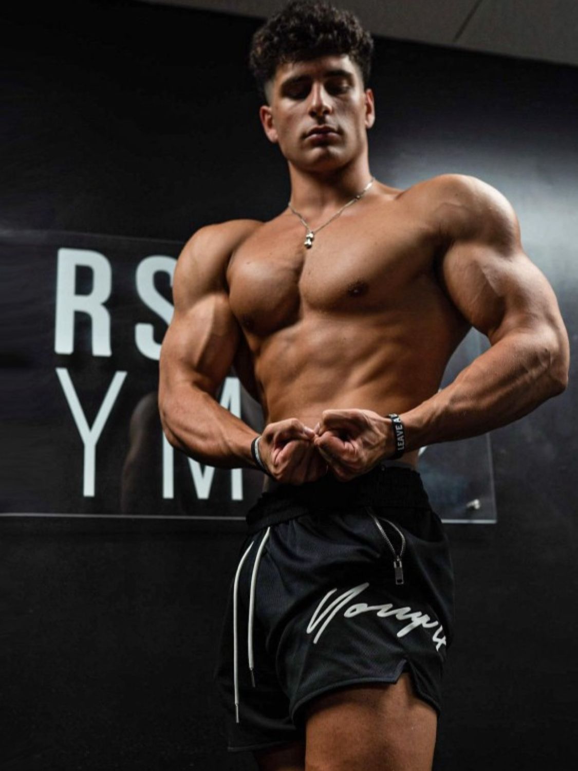 Men's drawstring Gym Shorts – Breathable & Flexible Athletic Wear - TNT Fitness