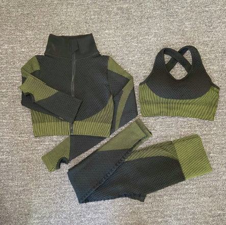 Black and green women’s 3 piece gym set with leggings sports bra and jacket