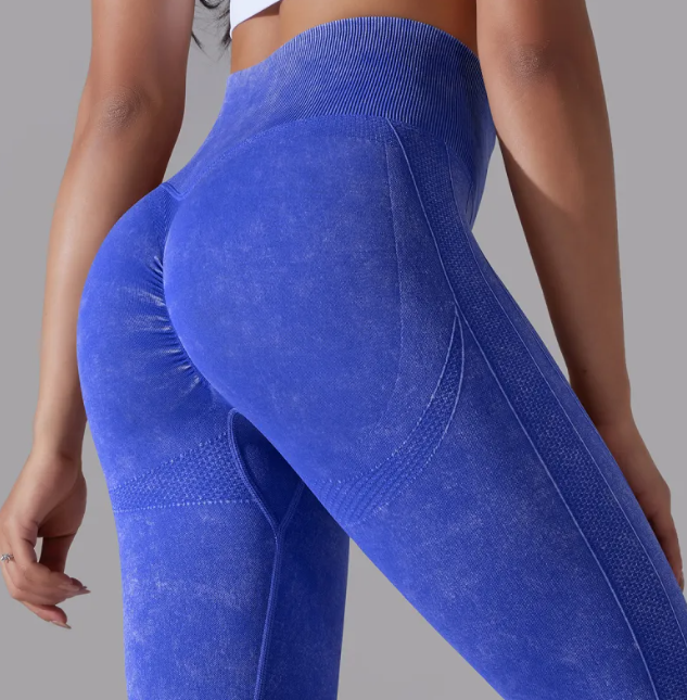 Woman wearing seamless contour training leggings