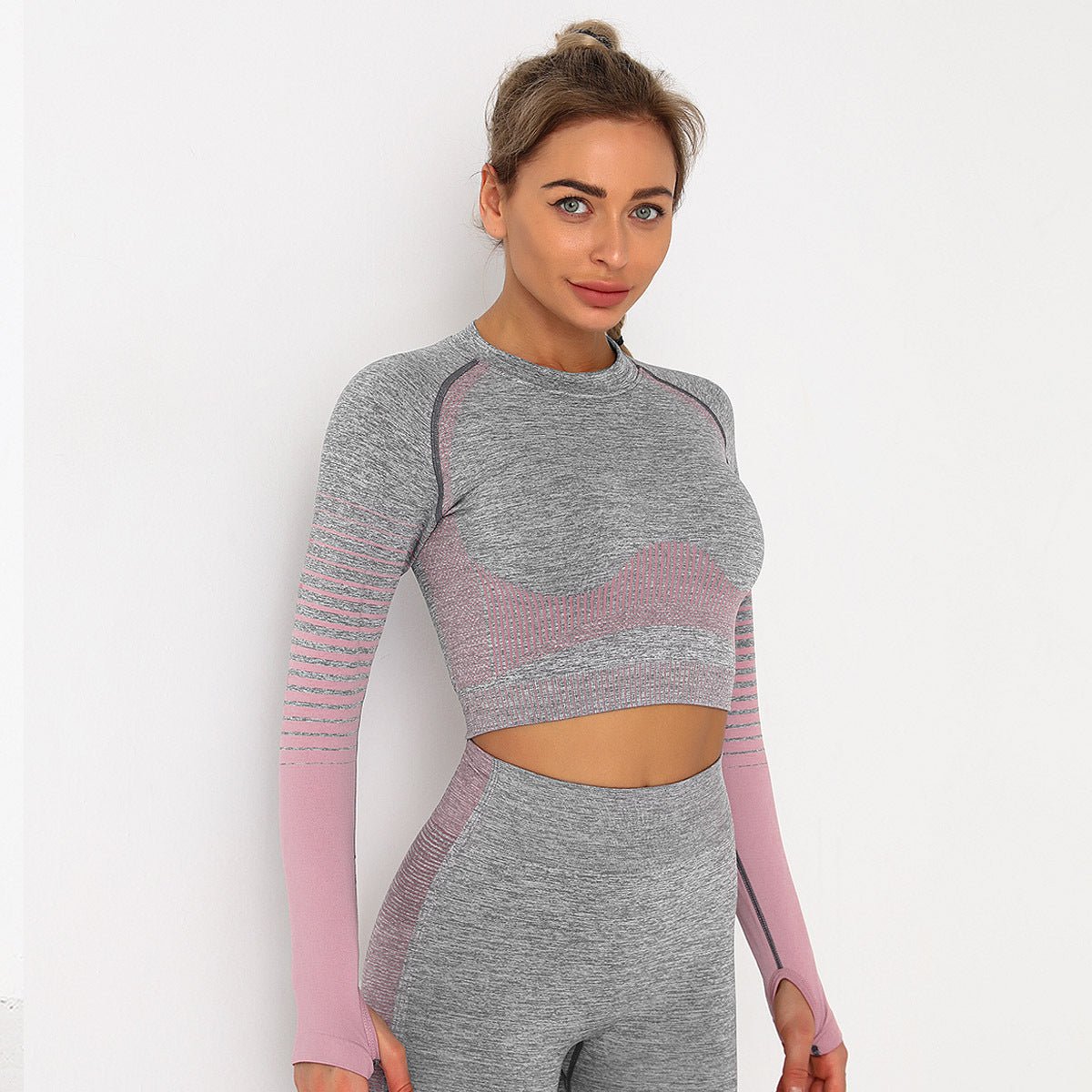 Women wearing a seamless long sleeve training set designed for workouts and active movement