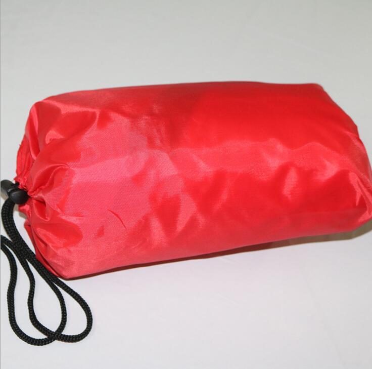 Speed training running parachute designed for outdoor exercise, improving sprinting speed, resistance, and overall athletic performance. Lightweight, durable, and easy to use for fitness enthusiasts and athletes